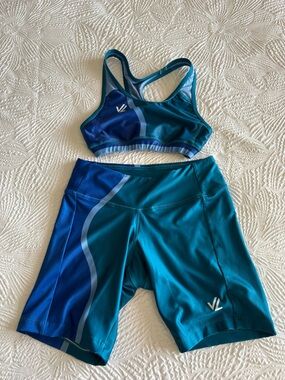 JL Trou & Sports Bra Set